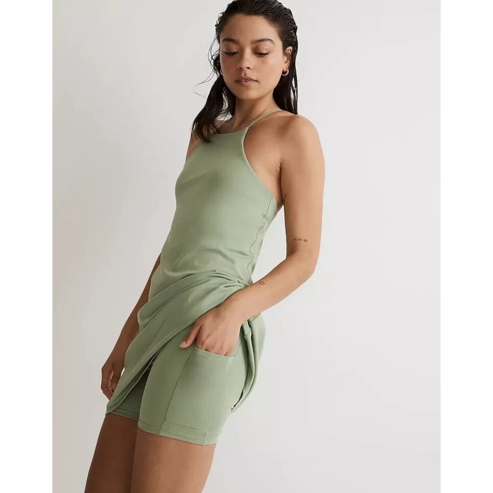 MADEWELL Flex 2.0 Fitness W/Built-In Shorts Dress In Gatehouse Green Size S NWT